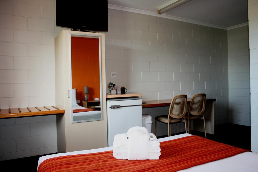 Castle Crest Motel Townsville Exteriér fotografie